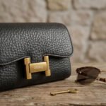 Gloncy Textured Chain-Link Satchel-Classic Black - Image 2