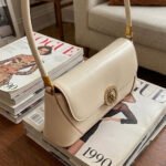 Vintage-Inspired Medallion Shoulder Bag-Creamy Ivory - Image 3