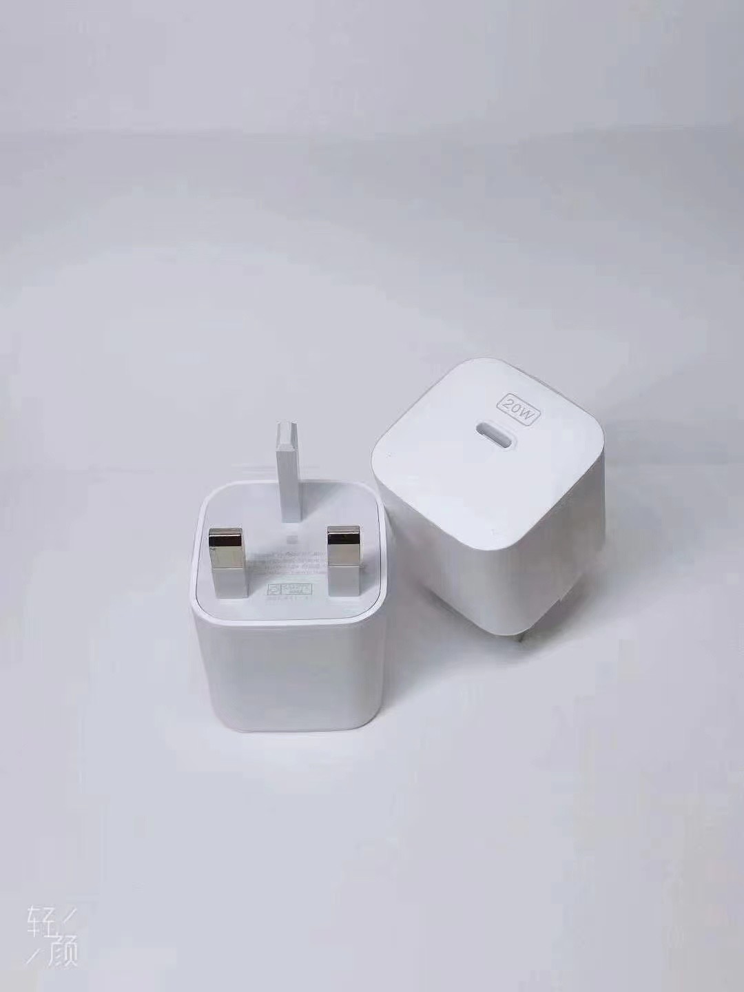 img_5756-1.jpeg Apple 20w PD single Type C New Charger - Image 1